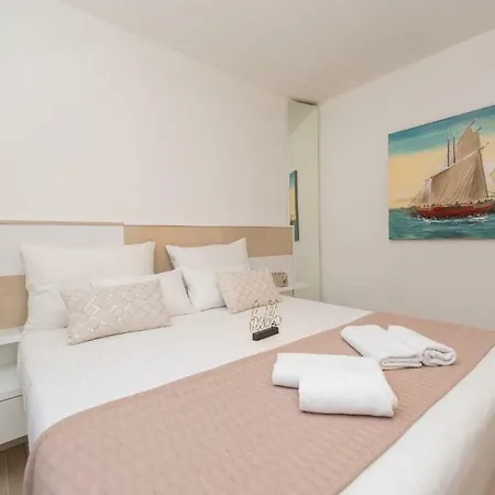 Sabun - Modern House With Heated Pool Privlaka (Zadar)