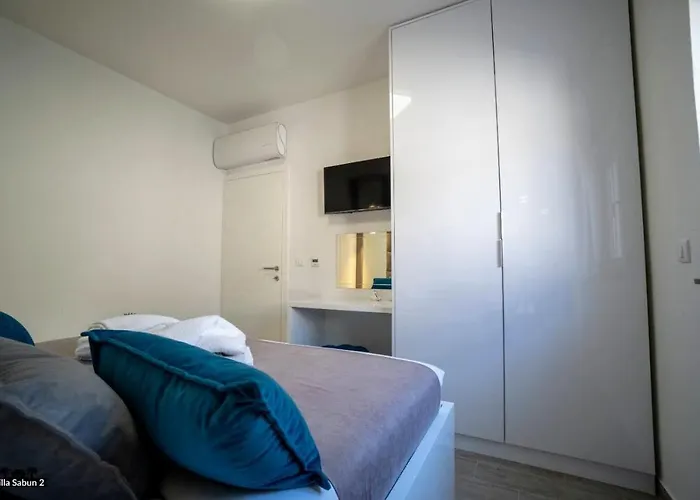Sabun - Modern House With Heated Pool Villa
