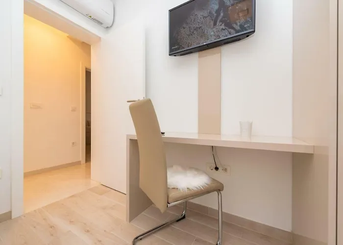 Sabun - Modern House With Heated Pool Privlaka (Zadar)