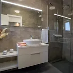 Villa Sabun - Modern House With Heated Pool *