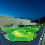 Sabun - Modern House With Heated Pool Villa *