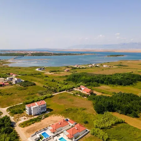 Sabun - Modern House With Heated Pool Vila