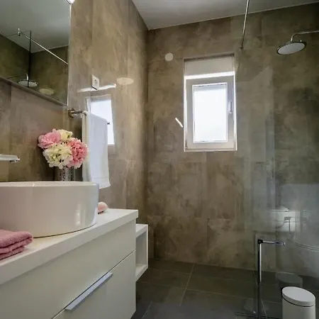 Sabun - Modern House With Heated Pool Vila
