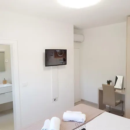 Sabun - Modern House With Heated Pool Vila *