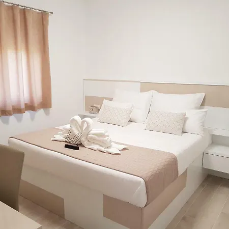 Sabun - Modern House With Heated Pool *