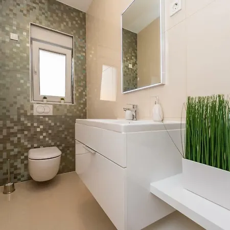 Sabun - Modern House With Heated Pool Vila