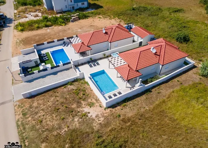 Sabun - Modern House With Heated Pool * Privlaka (Zadar)