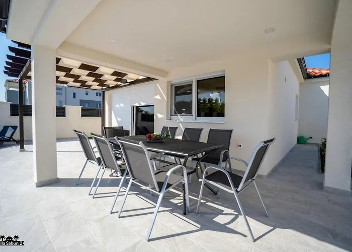 Sabun - Modern House With Heated Pool Privlaka (Zadar)