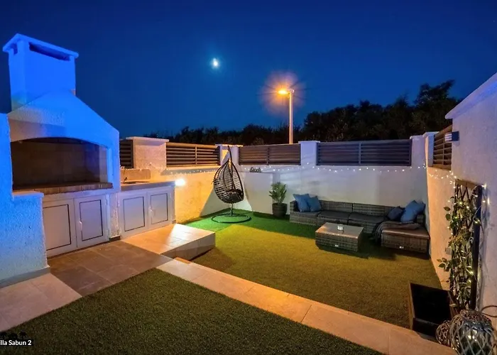 Βίλα Sabun - Modern House With Heated Pool Privlaka (Zadar)