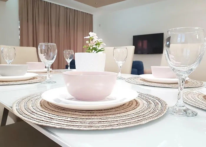 Sabun - Modern House With Heated Pool * Privlaka (Zadar)