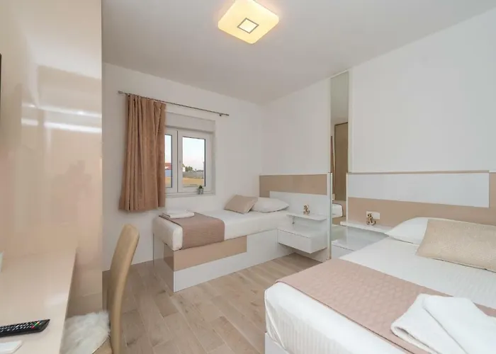 Sabun - Modern House With Heated Pool فيلة